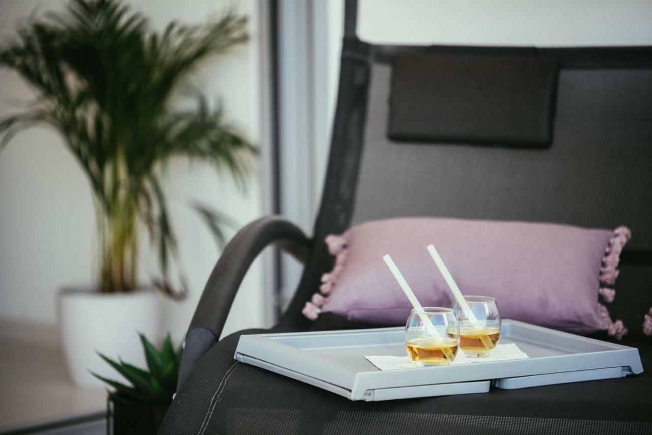 Unique Luxury Designers Apartment Right Next To The Beach Sukošan Exteriér fotografie
